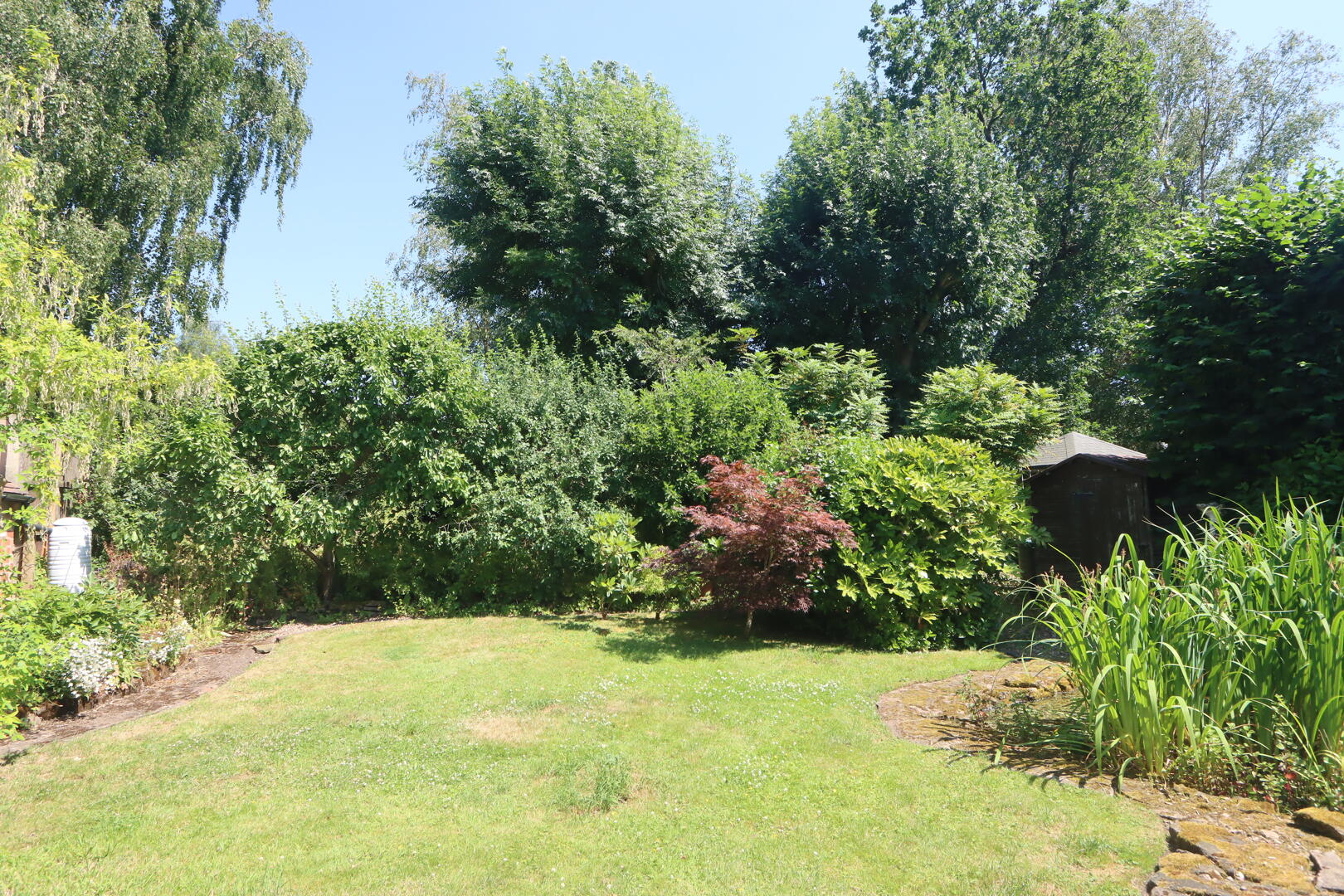 3 bed property in Bradford Lane, Stourbridge